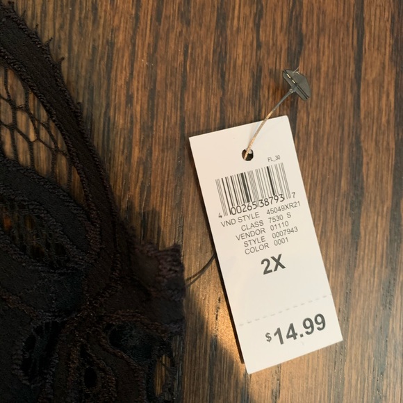 Ladies black lace bralette with padding- new - Picture 3 of 8